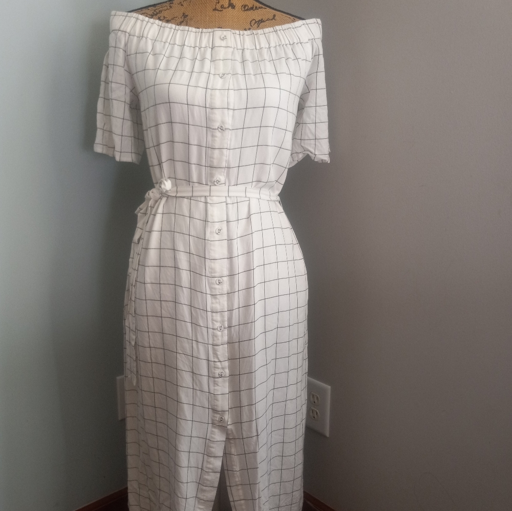 Charles Henry Metallic Stripe Off the Shoulder Popover Dress In White Sz Large